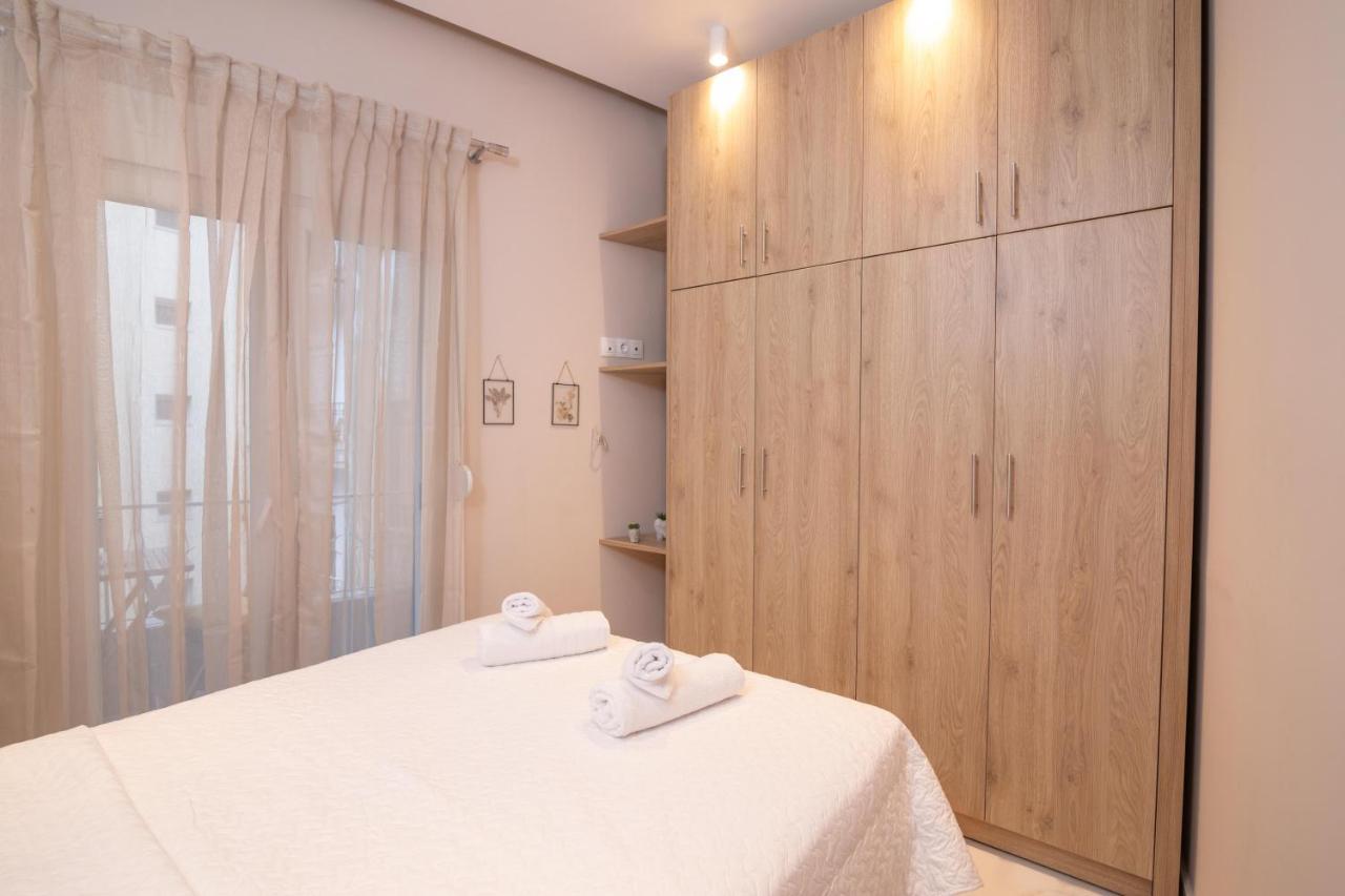 White Lux Heaven Saint Dimitrios Apartment Tesalonika Bagian luar foto